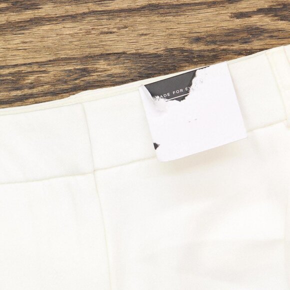 Simply Styled Womens Missy Fit Pleated Suiting Shorts S22224SS-MB 12 Cloud White - Picture 3 of 6